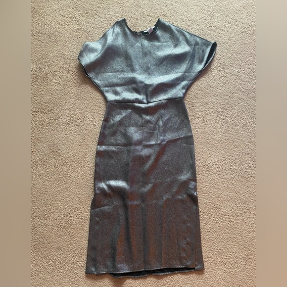 Sz. 4 H&M Metallic Dress - Picture 2 of 6
